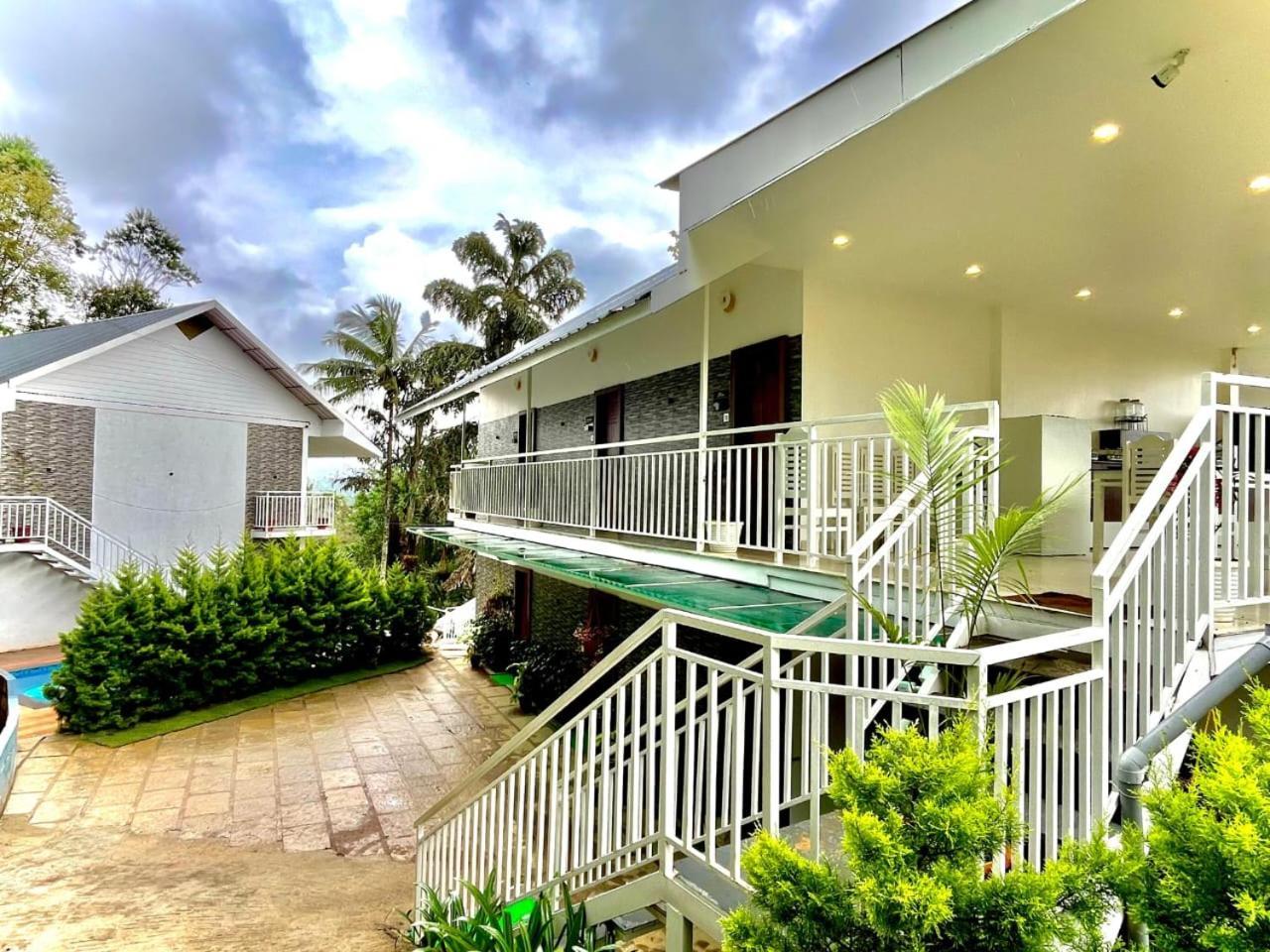 Aura Springs Resort Anachal Exterior foto